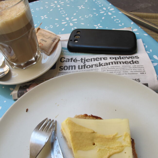 Tjeneren på Café Den Blå Time var ikke uforskammet!